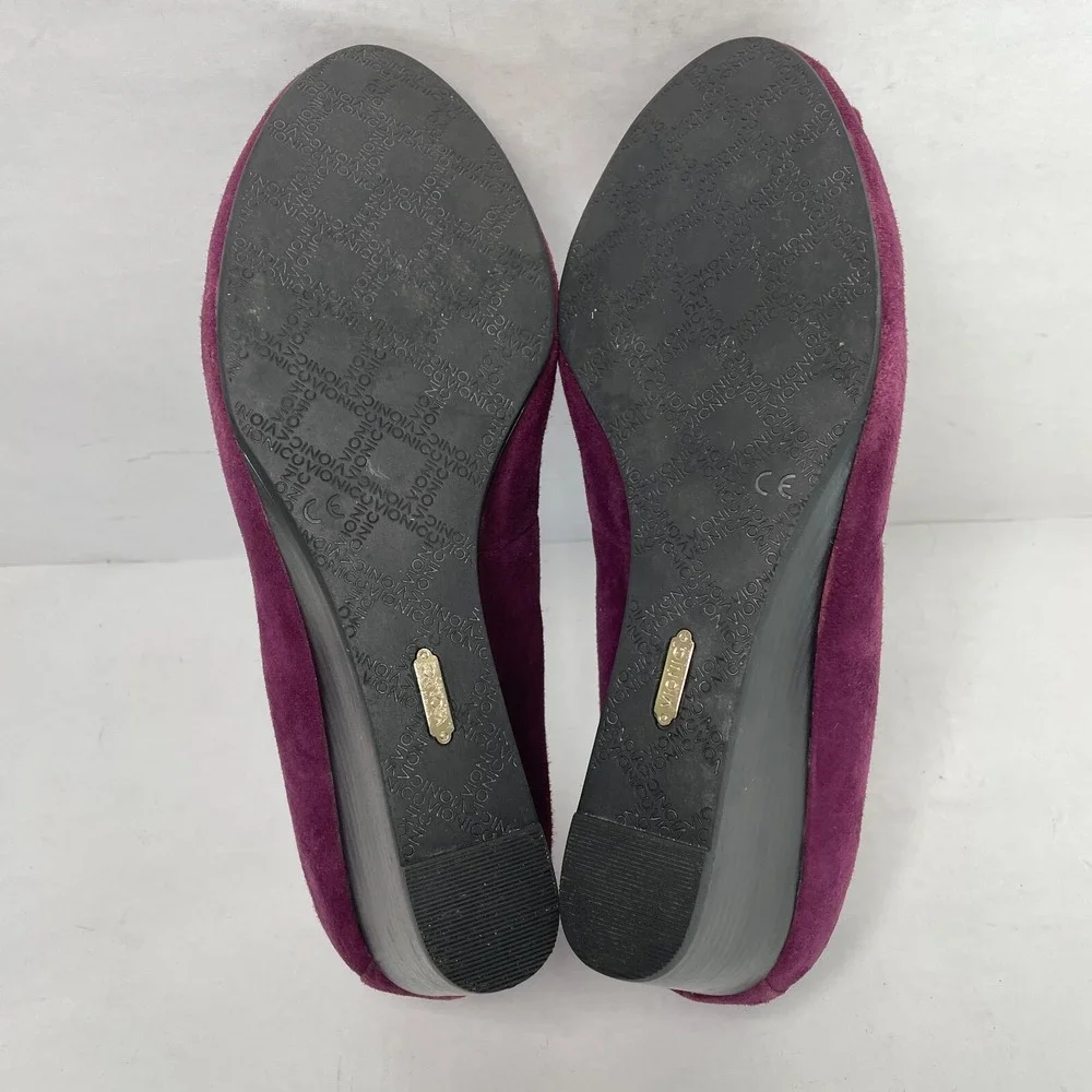 Vionic hayes pumps